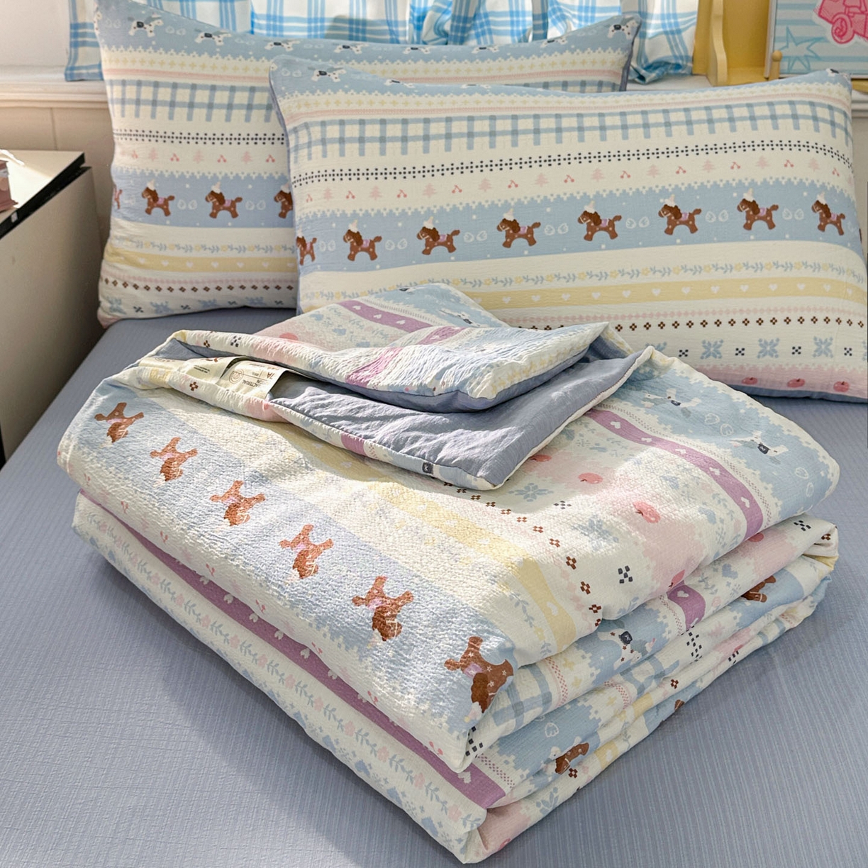 N先生+V 13814689556 发大图/买家秀 2026春夏新款A类泡芙双层纱夏被系列夏凉被空调被 旋转木马（夏被）