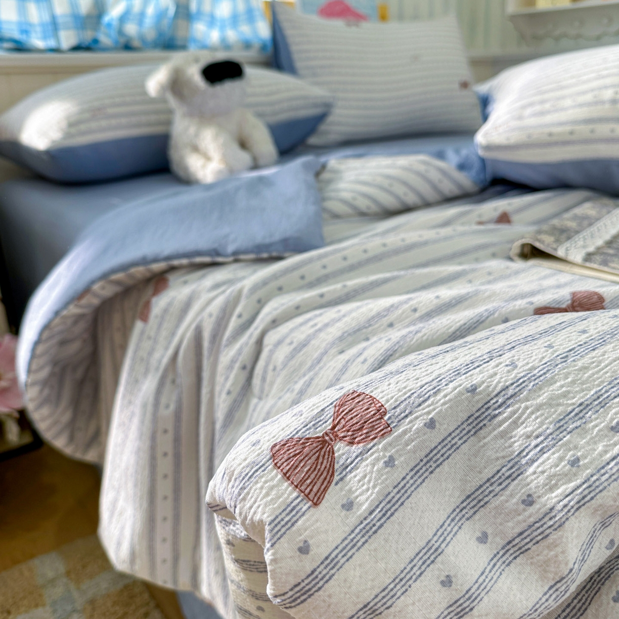 91家纺网 家纺一手货源 找家纺 N先生+V 13814689556 发大图/买家秀 2026春夏新款A类泡芙双层纱夏被系列夏凉被空调被 可颂（夏被）