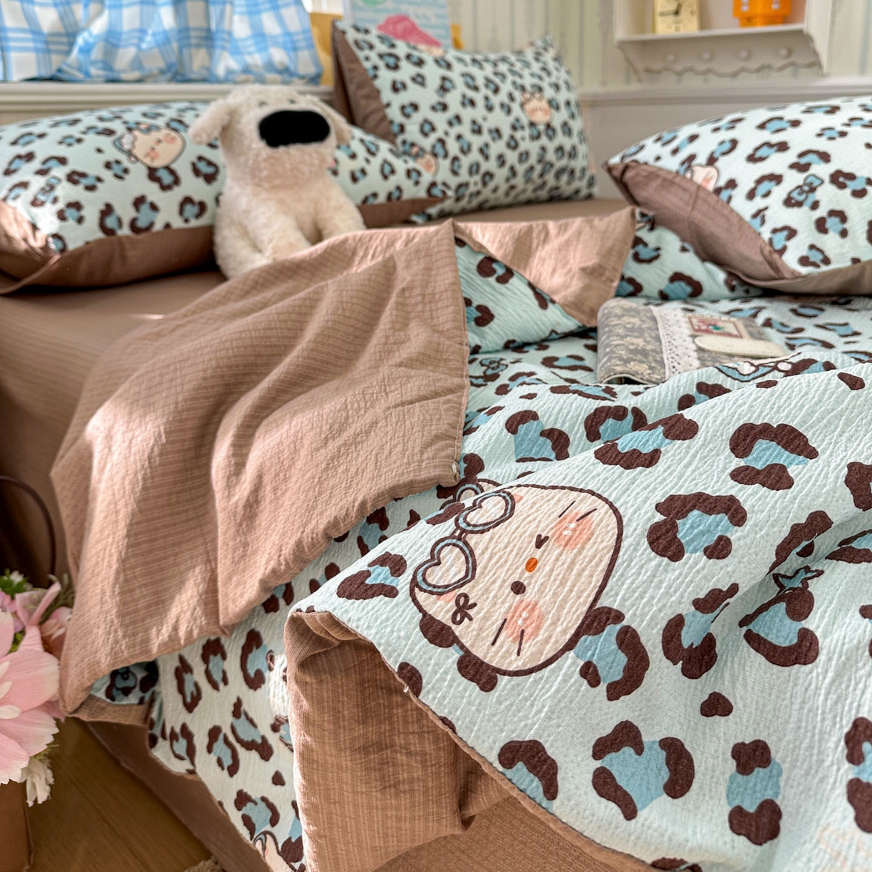 91家纺网 家纺一手货源 找家纺 N先生+V 13814689556 发大图/买家秀 2026春夏新款A类泡芙双层纱夏被系列夏凉被空调被 豹纹猫咪(夏被）