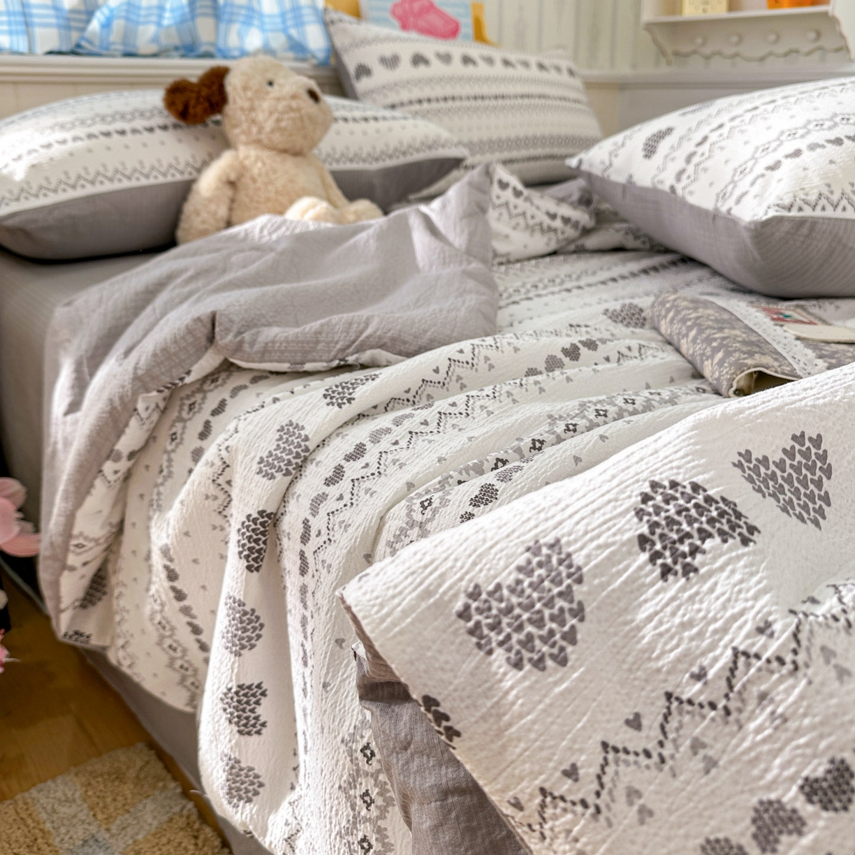 91家纺网 家纺一手货源 找家纺 N先生+V 13814689556 发大图/买家秀 2026春夏新款A类泡芙双层纱夏被系列夏凉被空调被 小确幸（夏被）