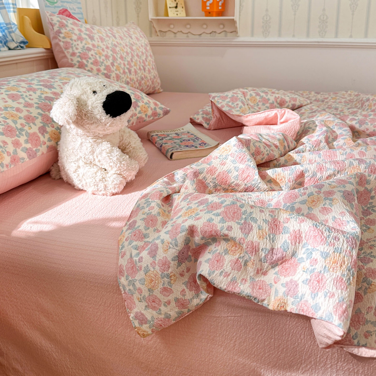 91家纺网 家纺一手货源 找家纺 N先生+V 13814689556 发大图/买家秀 2026春夏新款A类泡芙双层纱夏被系列夏凉被空调被 春风里(夏被）