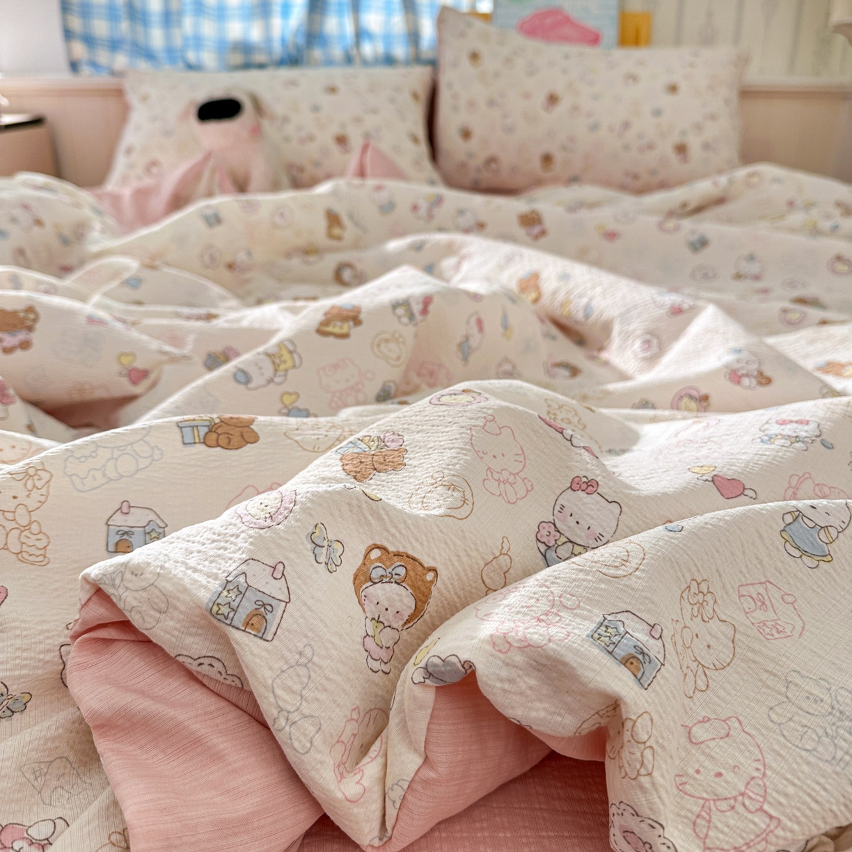 91家纺网 家纺一手货源 找家纺 N先生+V 13814689556 发大图/买家秀 2026春夏新款A类泡芙双层纱夏被系列夏凉被空调被 欢乐猫咪（夏被）