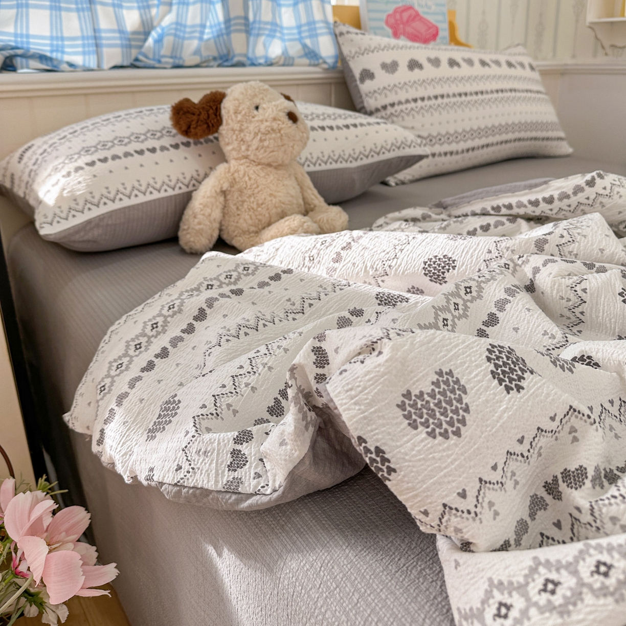 91家纺网 家纺一手货源 找家纺 N先生+V 13814689556 发大图/买家秀 2026春夏新款A类泡芙双层纱夏被系列夏凉被空调被 小确幸（夏被）