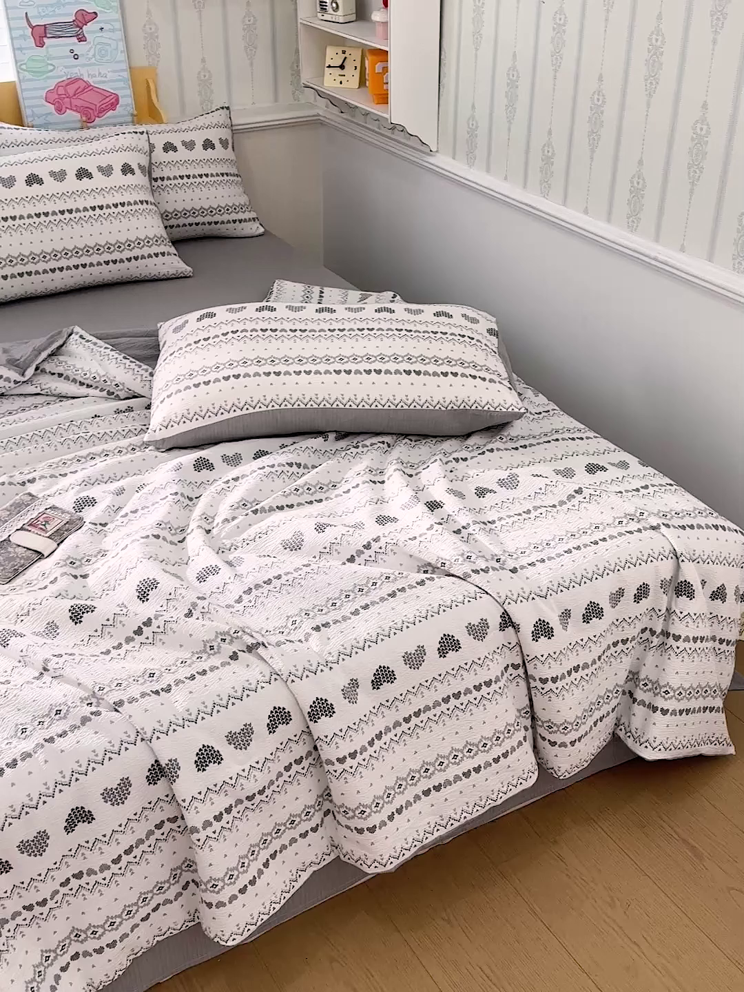 91家纺网 家纺一手货源 找家纺 N先生+V 13814689556 发大图/买家秀 2026春夏新款A类泡芙双层纱夏被系列夏凉被空调被 小确幸（夏被）