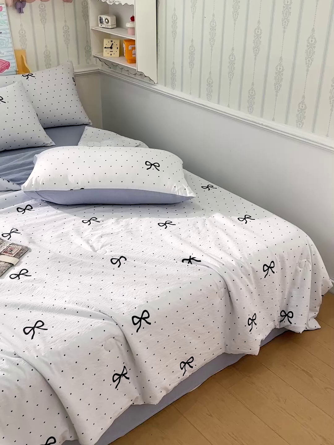 91家纺网 家纺一手货源 找家纺 N先生+V 13814689556 发大图/买家秀 2026春夏新款A类泡芙双层纱夏被系列夏凉被空调被 波点蝴蝶结（夏被）