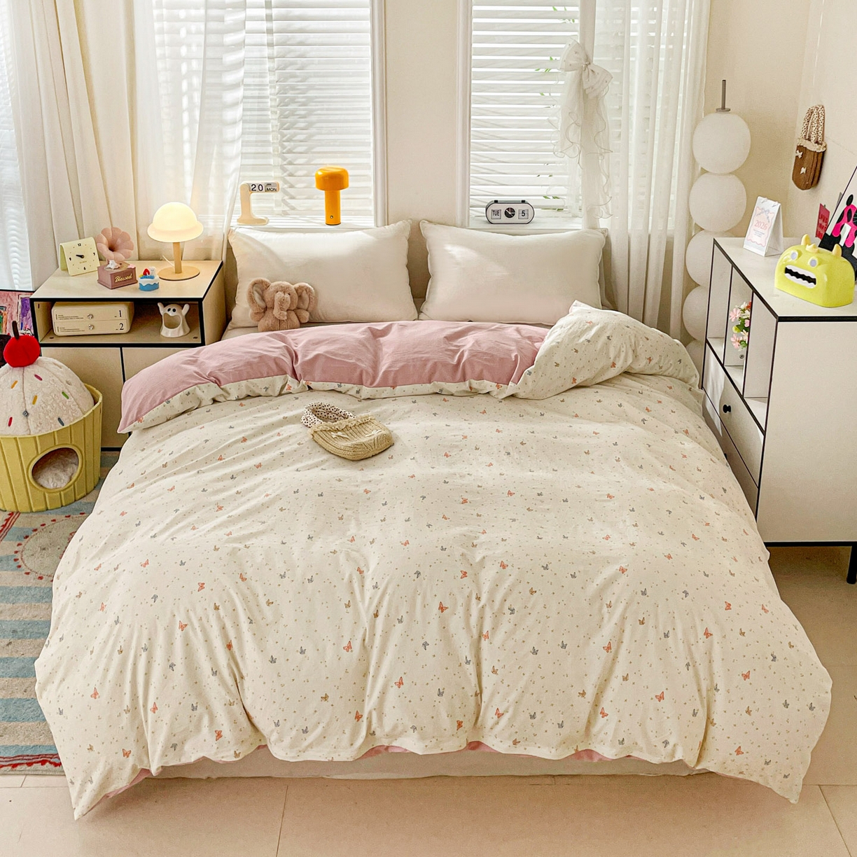 91家纺网 家纺一手货源 找家纺 纽缦家纺 2026新款A类105g仿棉四件套古法水洗棉单被套 彩蝶红