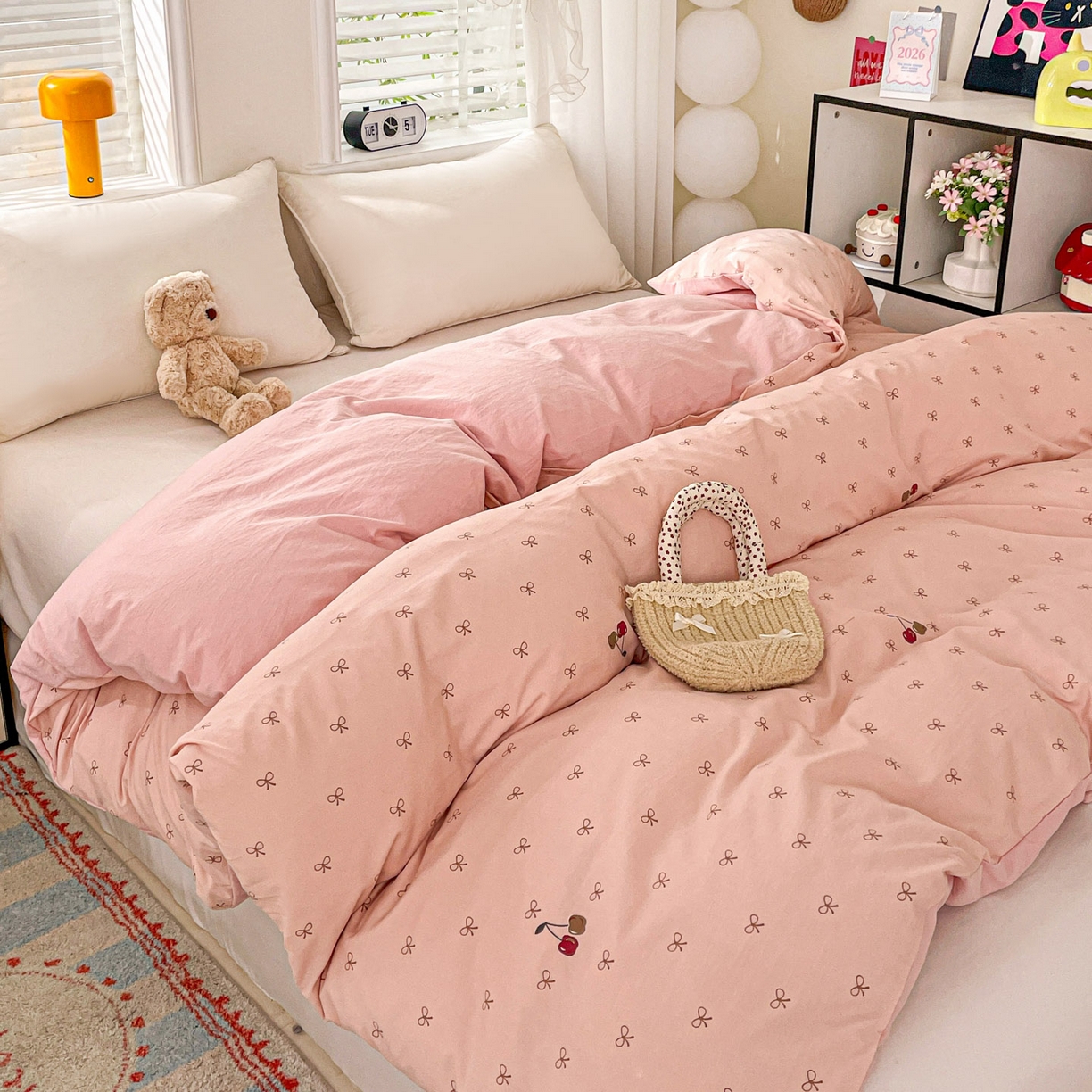 91家纺网 家纺一手货源 找家纺 纽缦家纺 2026新款A类105g仿棉四件套古法水洗棉单被套 梦樱粉