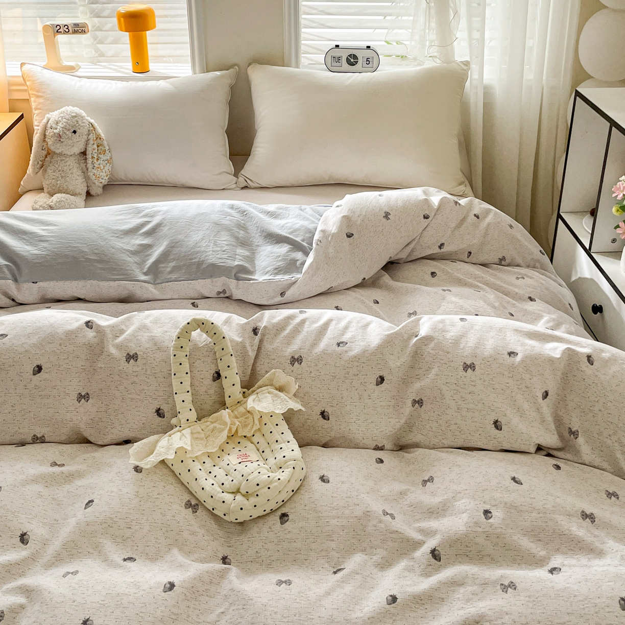 91家纺网 家纺一手货源 找家纺 纽缦家纺 2026新款A类105g仿棉四件套古法水洗棉单被套 初春灰