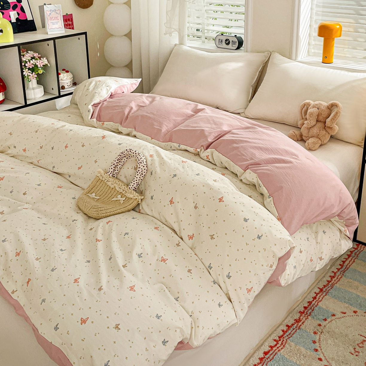 91家纺网 家纺一手货源 找家纺 纽缦家纺 2026新款A类105g仿棉四件套古法水洗棉单被套 彩蝶红