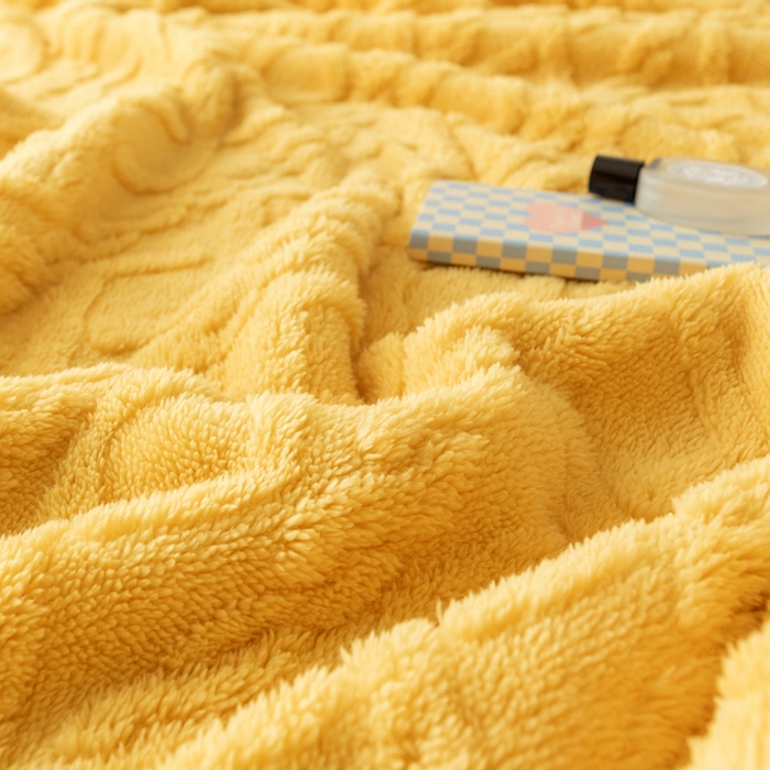 91家纺网 家纺一手货源 找家纺 优雅星家纺 2026直播热款高克重双面绒塔芙绒羊羔绒复合提花毯子毛毯盖毯 贵族黄