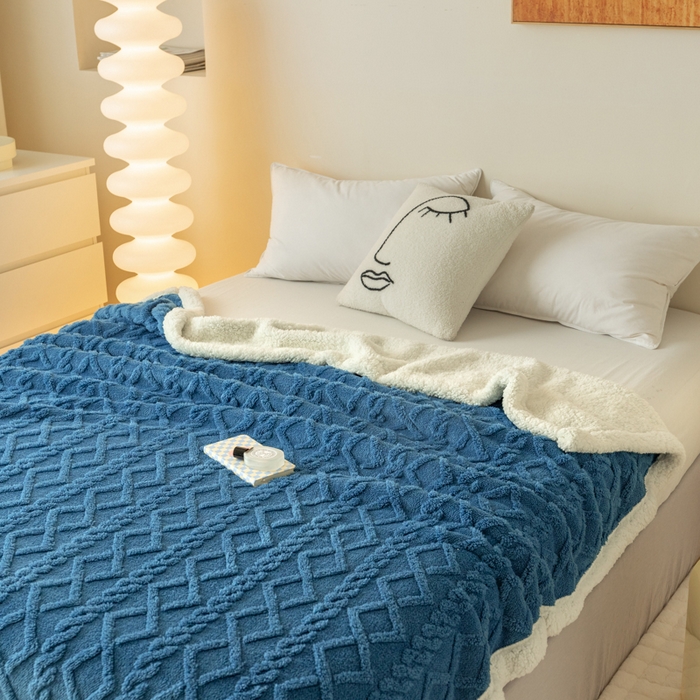 91家纺网 家纺一手货源 找家纺 （总）优雅星家纺 2026直播热款高克重双面绒塔芙绒羊羔绒复合提花毯子毛毯盖毯