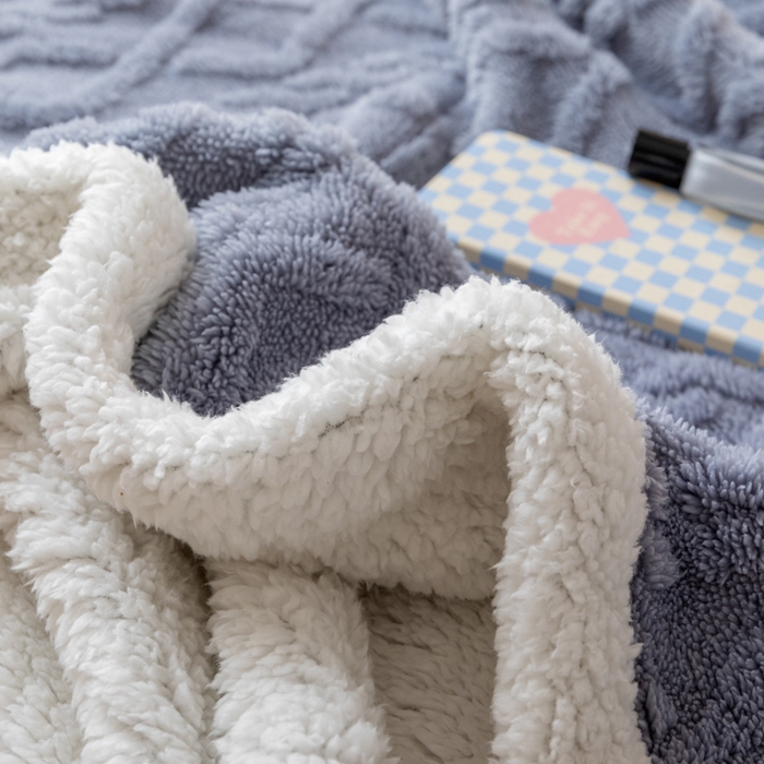 91家纺网 家纺一手货源 找家纺 优雅星家纺 2026直播热款高克重双面绒塔芙绒羊羔绒复合提花毯子毛毯盖毯 高级灰