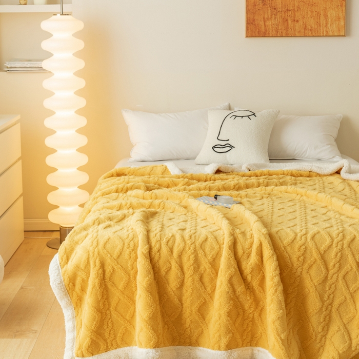 91家纺网 家纺一手货源 找家纺 优雅星家纺 2026直播热款高克重双面绒塔芙绒羊羔绒复合提花毯子毛毯盖毯 贵族黄