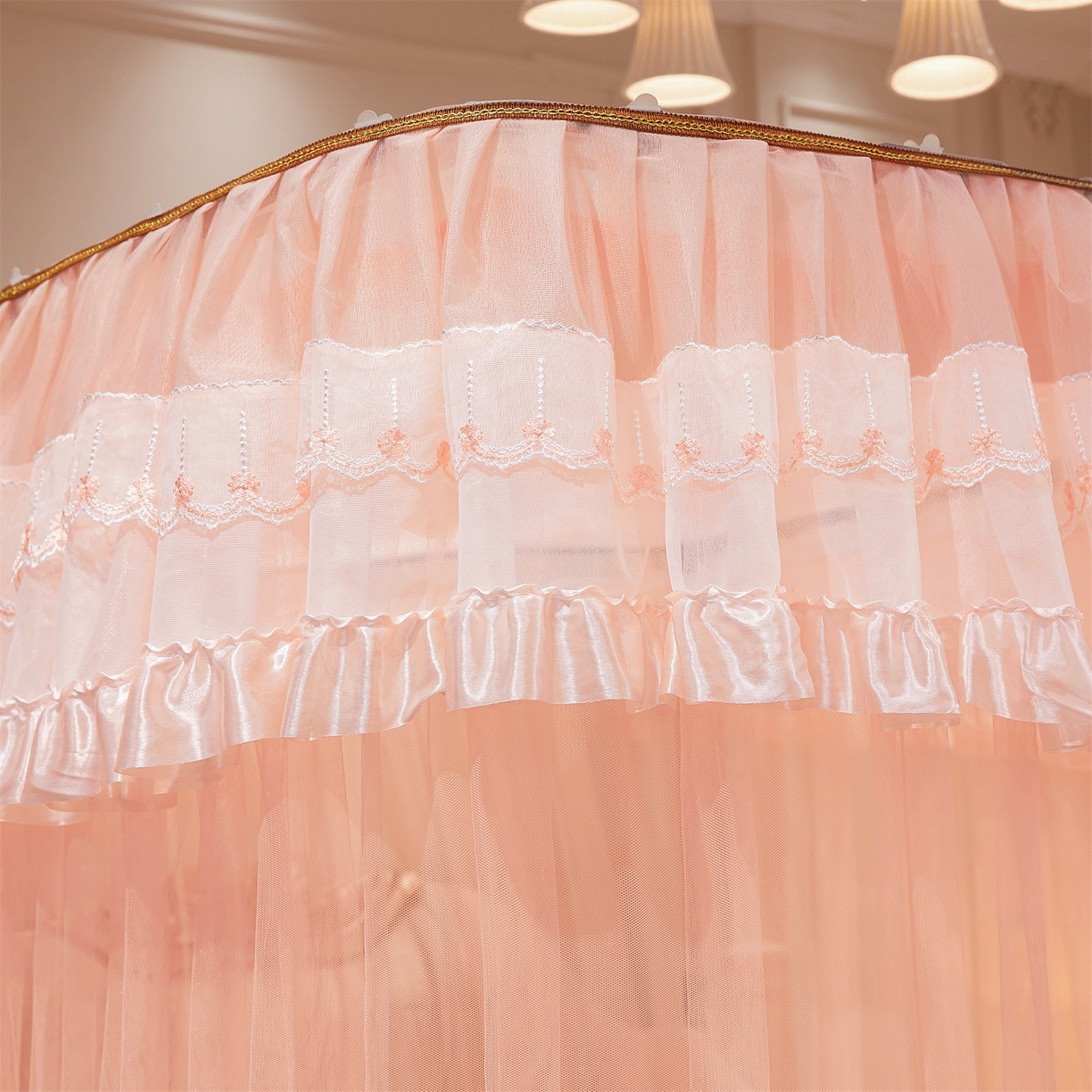 91家纺网 家纺一手货源 找家纺 舞夜盛世 2026新款U型导轨落地宫廷蚊帐-花好月圆 花好月圆-玉色