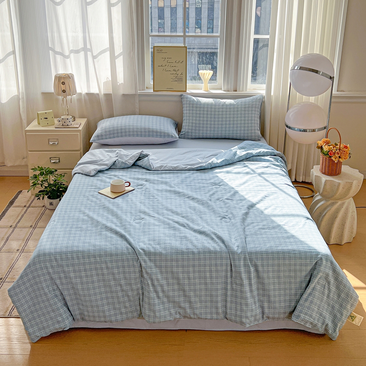 91家纺网 家纺一手货源 找家纺 纽缦家纺 2026新款水洗棉简约格子风夏被 海之声-灰