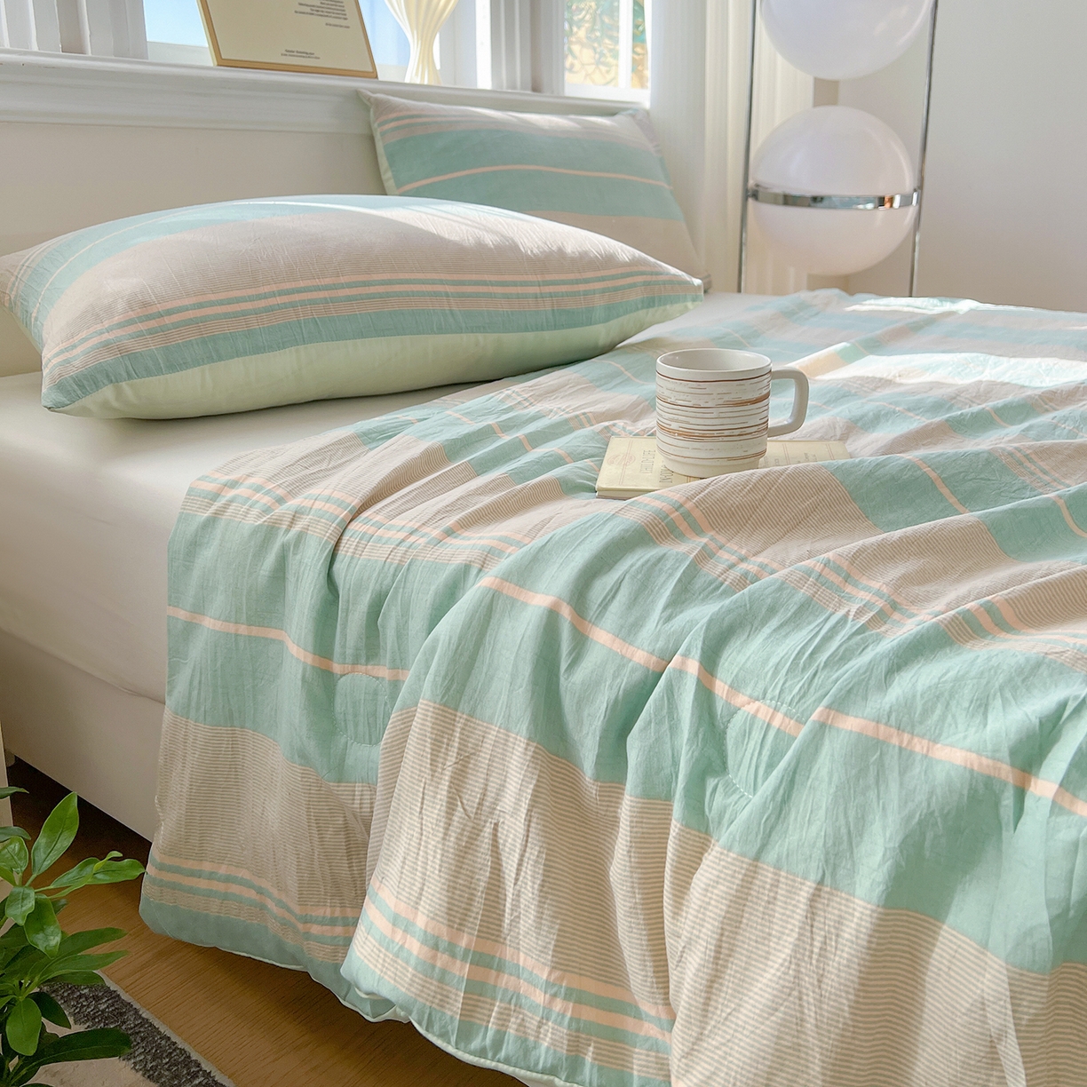 91家纺网 家纺一手货源 找家纺 纽缦家纺 2026新款水洗棉简约格子风夏被 淡香-绿