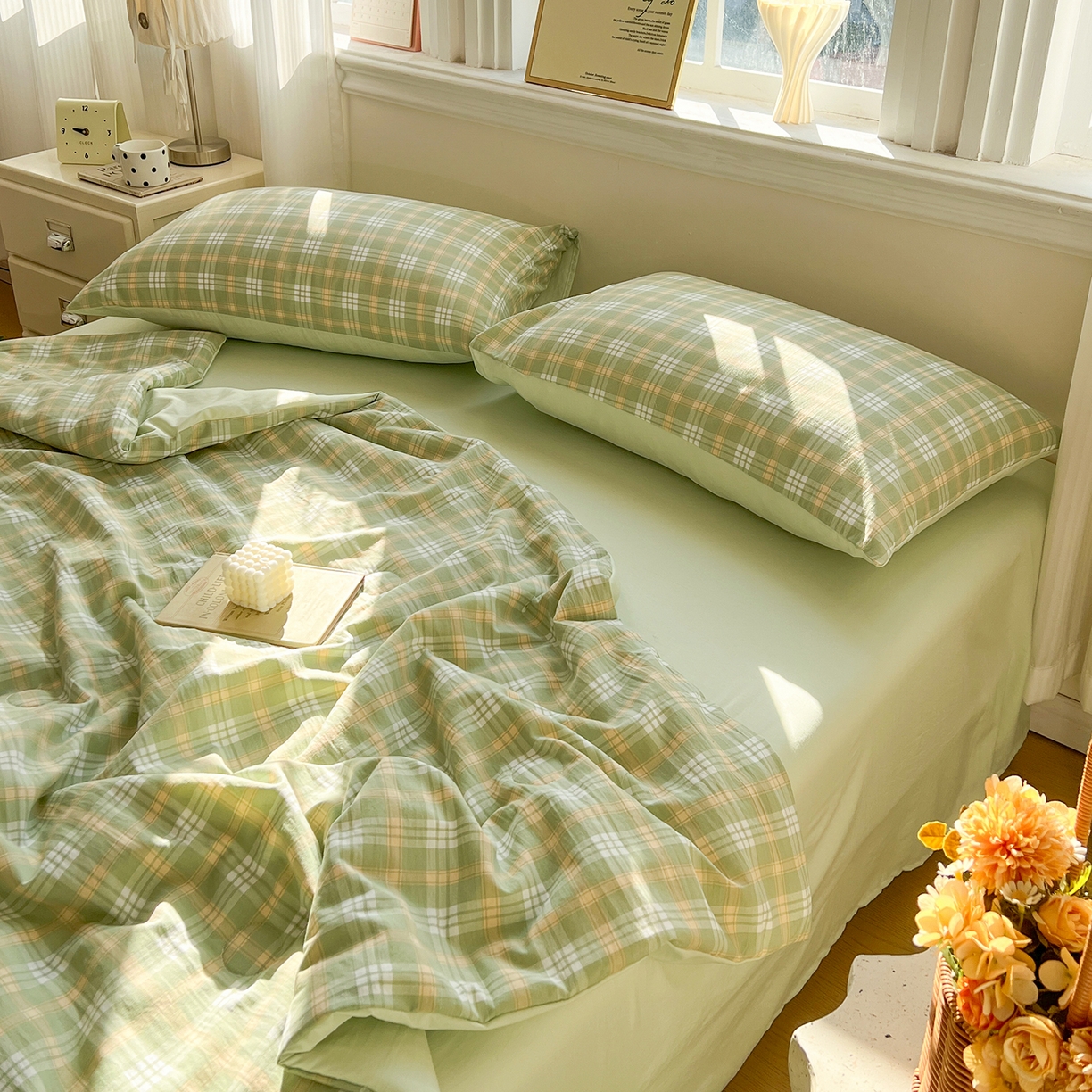 91家纺网 家纺一手货源 找家纺 纽缦家纺 2026新款水洗棉简约格子风夏被 朱颜-绿