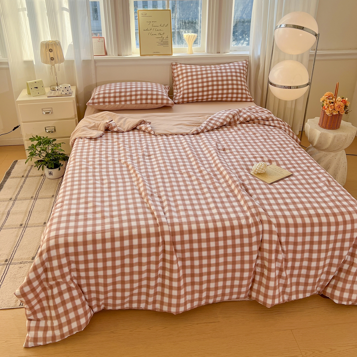 91家纺网 家纺一手货源 找家纺 纽缦家纺 2026新款水洗棉简约格子风夏被 朴雅