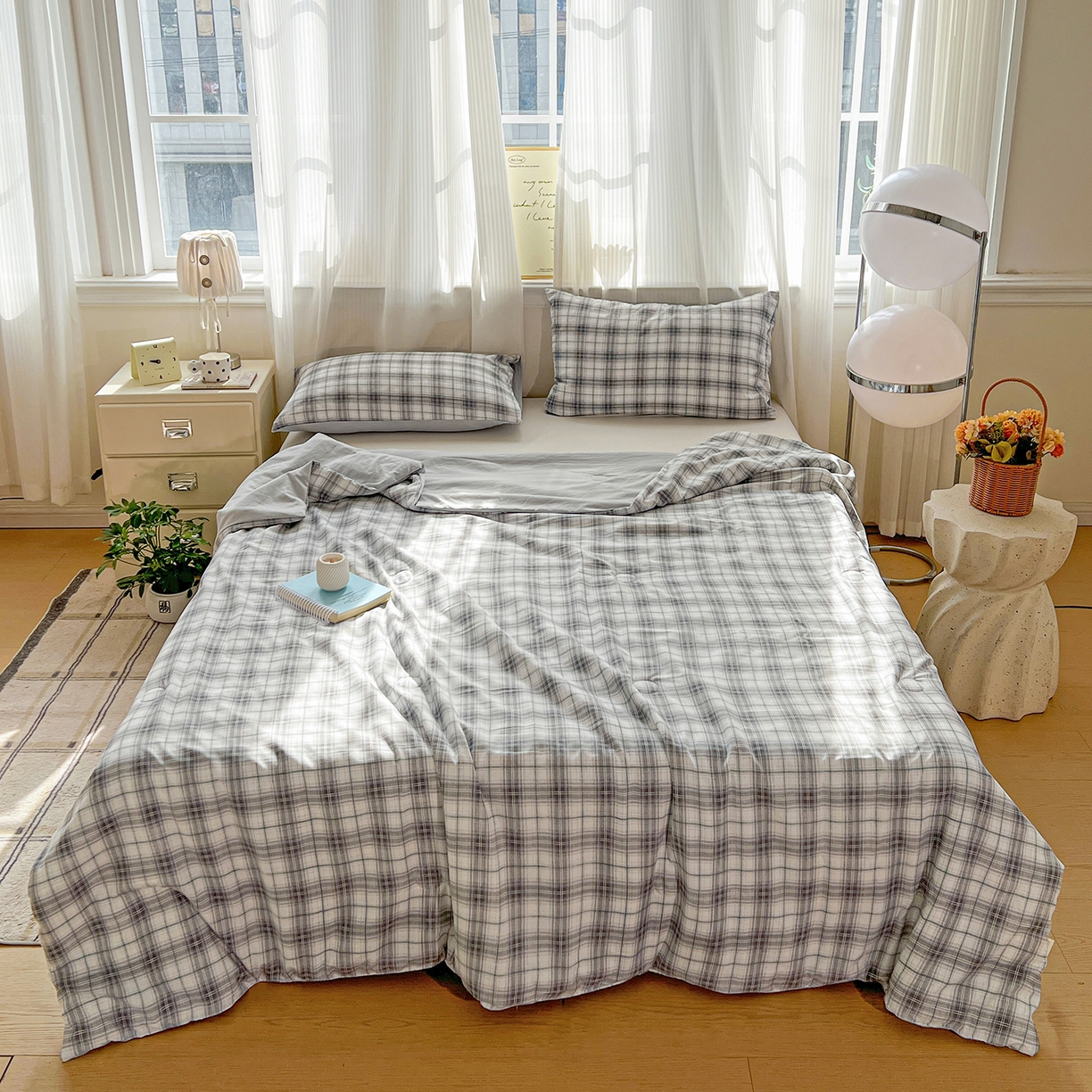 91家纺网 家纺一手货源 找家纺 纽缦家纺 2026新款水洗棉简约格子风夏被 暮春