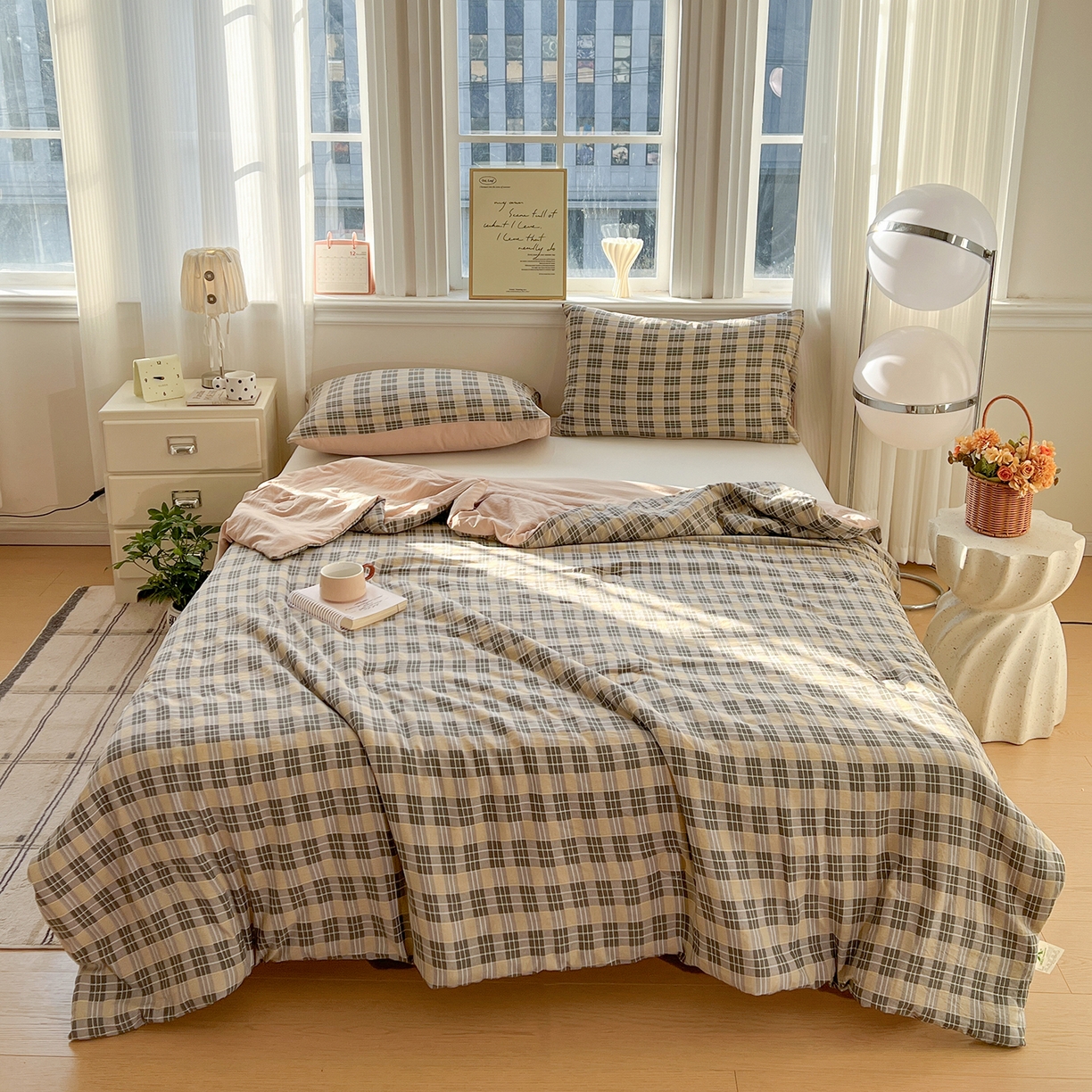 91家纺网 家纺一手货源 找家纺 纽缦家纺 2026新款水洗棉简约格子风夏被 云初