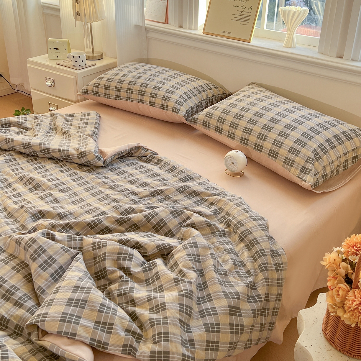 91家纺网 家纺一手货源 找家纺 纽缦家纺 2026新款水洗棉简约格子风夏被 云初