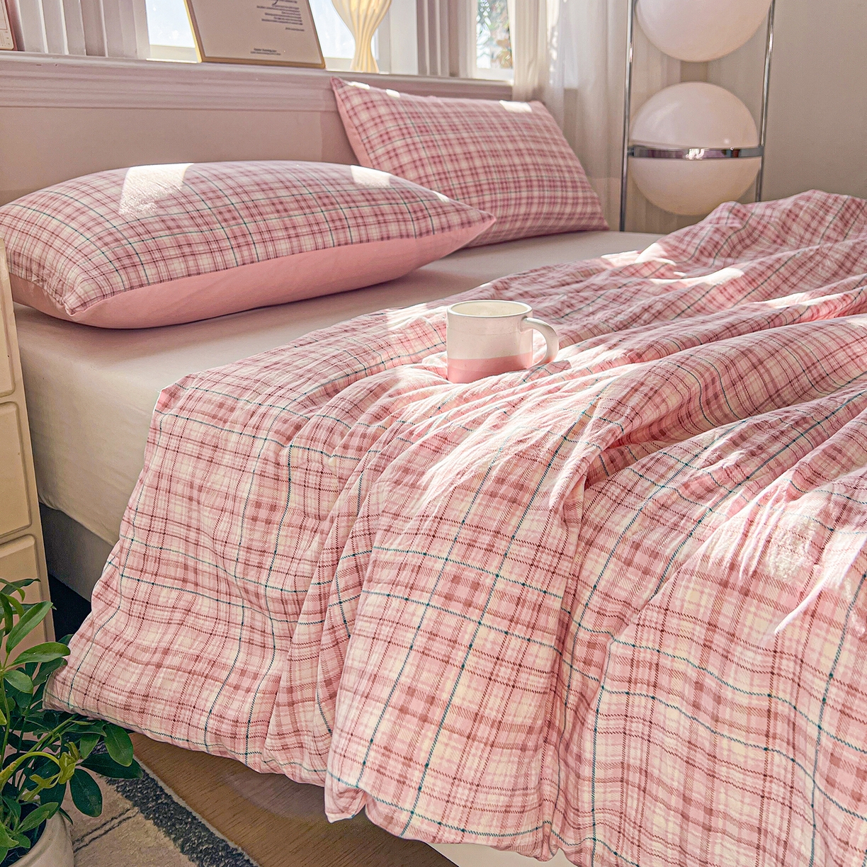 91家纺网 家纺一手货源 找家纺 纽缦家纺 2026新款水洗棉简约格子风夏被 半夏-粉