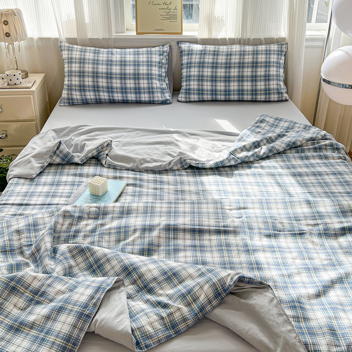 91家纺网 家纺一手货源 找家纺 纽缦家纺 2026新款水洗棉简约格子风夏被 野趣