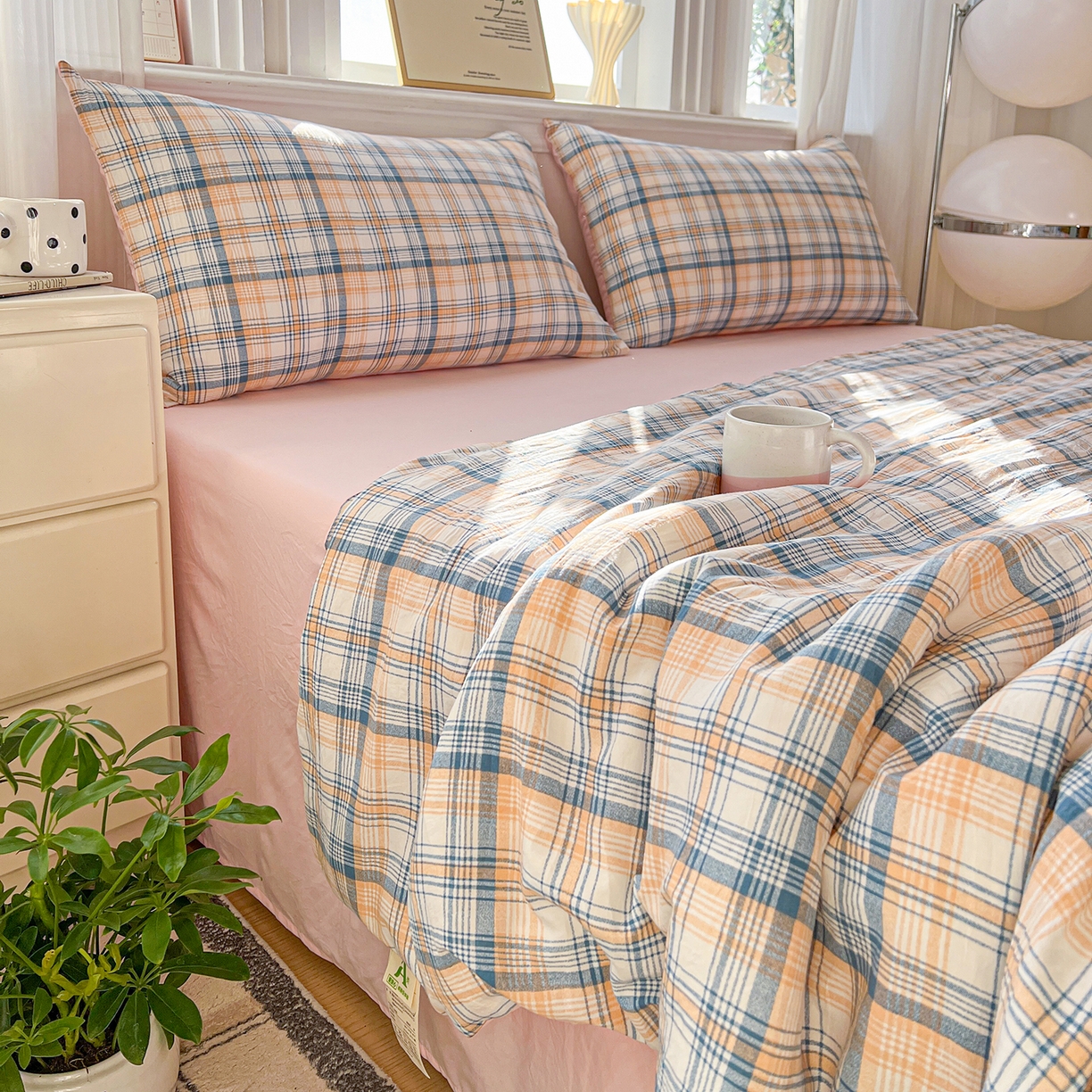 91家纺网 家纺一手货源 找家纺 纽缦家纺 2026新款水洗棉简约格子风夏被 思南