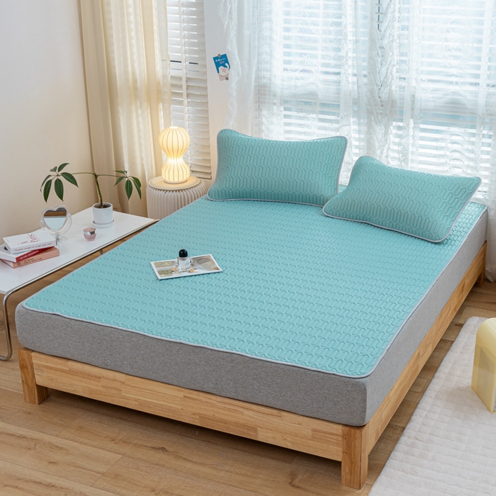 91家纺网 家纺一手货源 找家纺 优雅星家纺 2026新款清新时尚凉感丝0.35乳胶凉席-纯色 橄榄绿