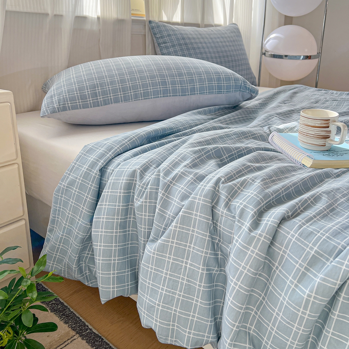 91家纺网 家纺一手货源 找家纺 纽缦家纺 2026新款水洗棉简约格子风夏被 海之声-灰