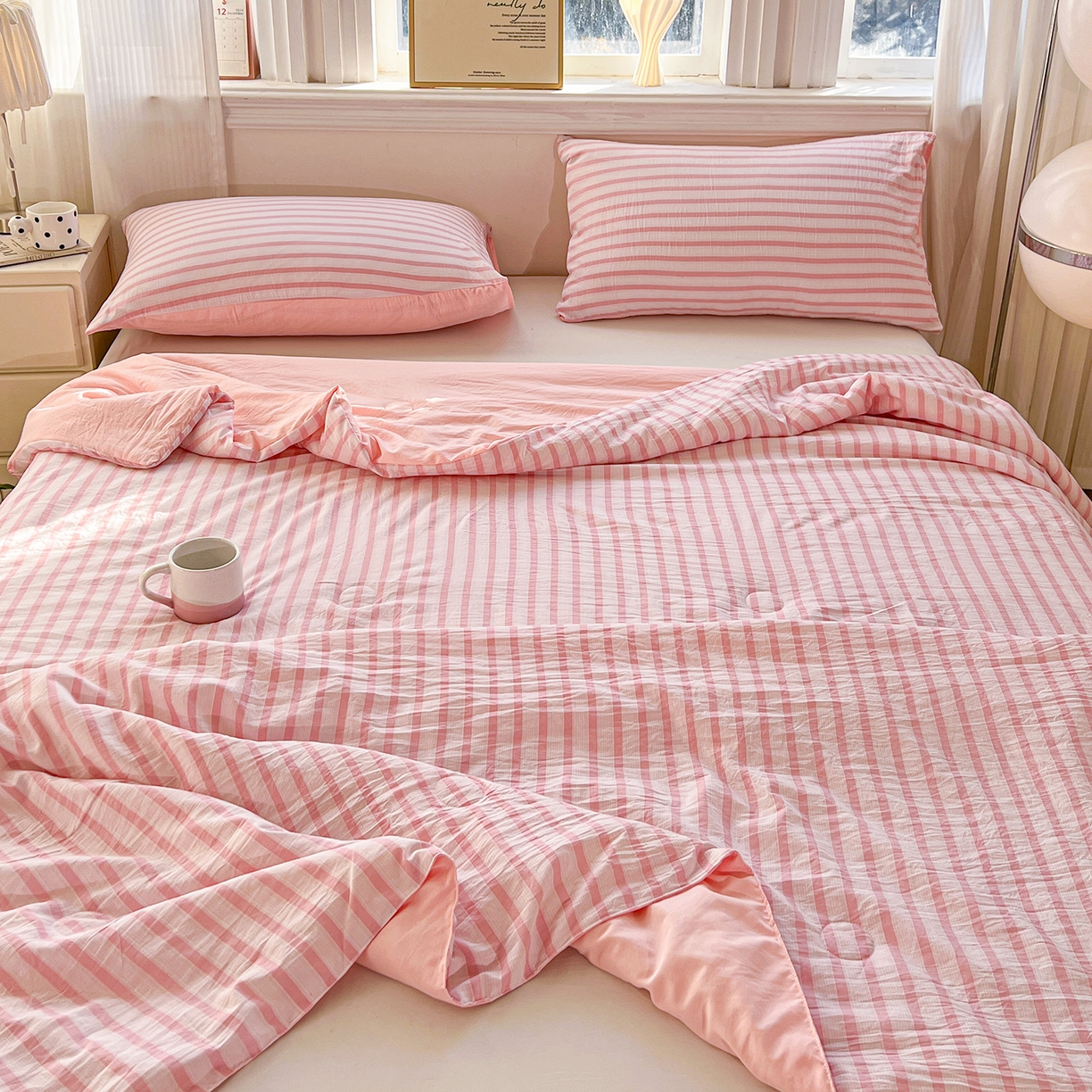 91家纺网 家纺一手货源 找家纺 （总）纽缦家纺 2026新款水洗棉简约格子风夏被