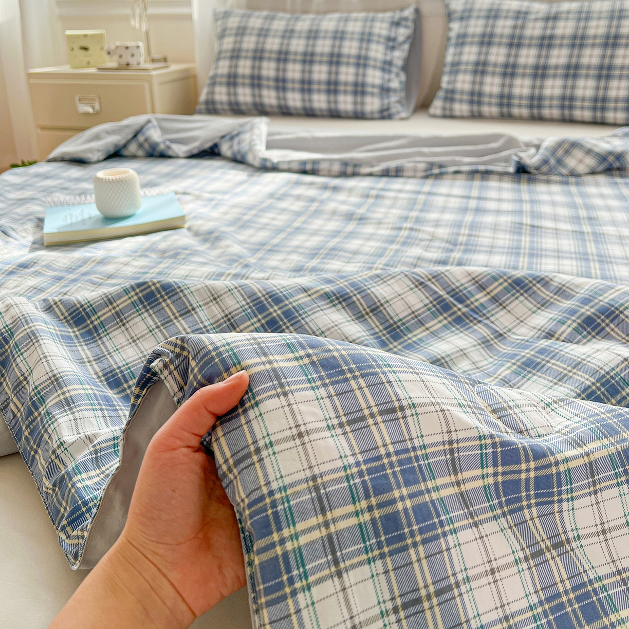 91家纺网 家纺一手货源 找家纺 纽缦家纺 2026新款水洗棉简约格子风夏被 野趣