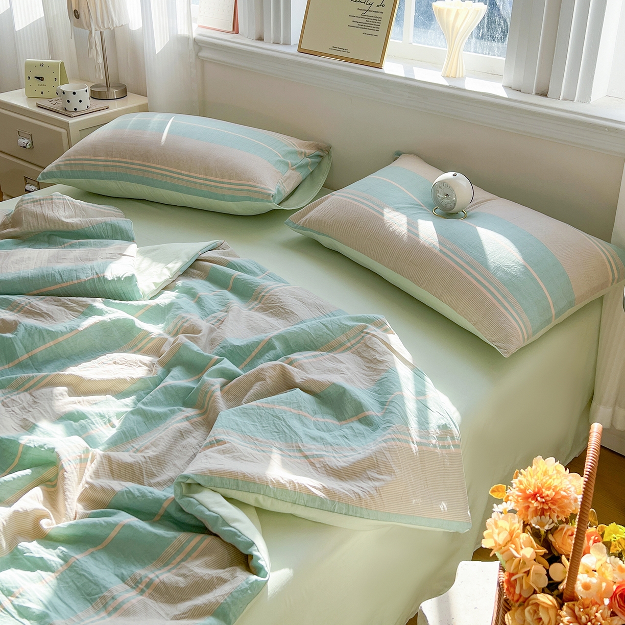 91家纺网 家纺一手货源 找家纺 纽缦家纺 2026新款水洗棉简约格子风夏被 淡香-绿