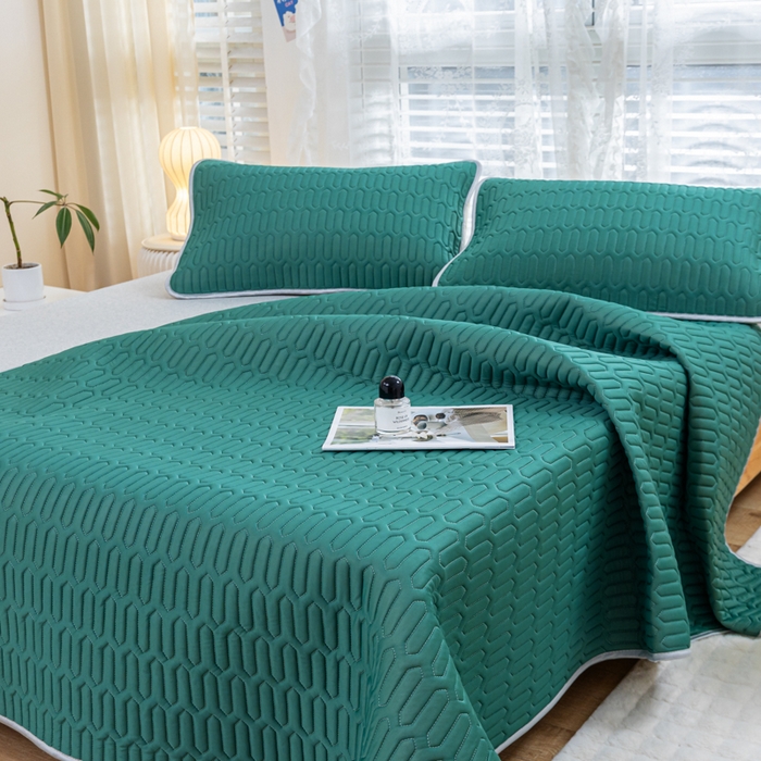 91家纺网 家纺一手货源 找家纺 优雅星家纺 2026新款清新时尚凉感丝0.35乳胶凉席-纯色 墨绿