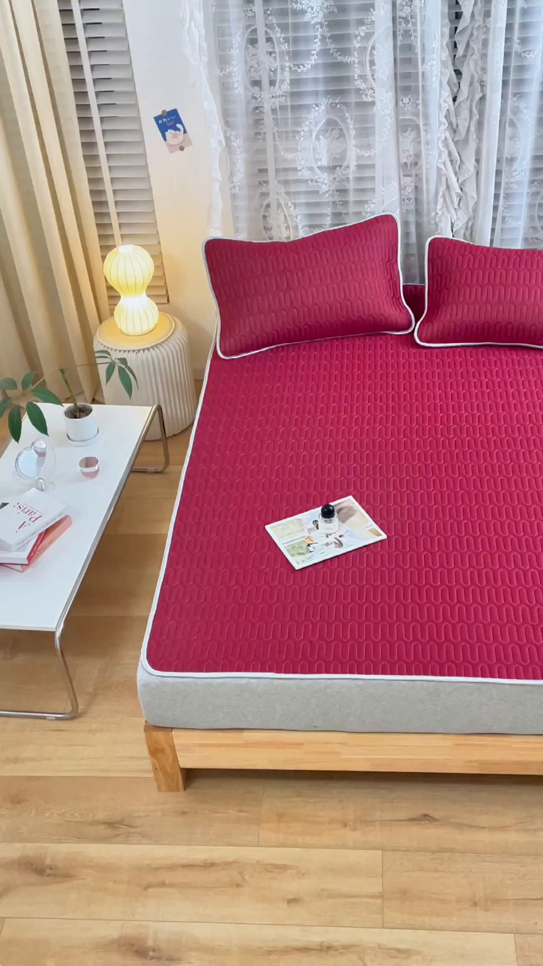 91家纺网 家纺一手货源 找家纺 优雅星家纺 2026新款清新时尚凉感丝0.35乳胶凉席-纯色 酒红