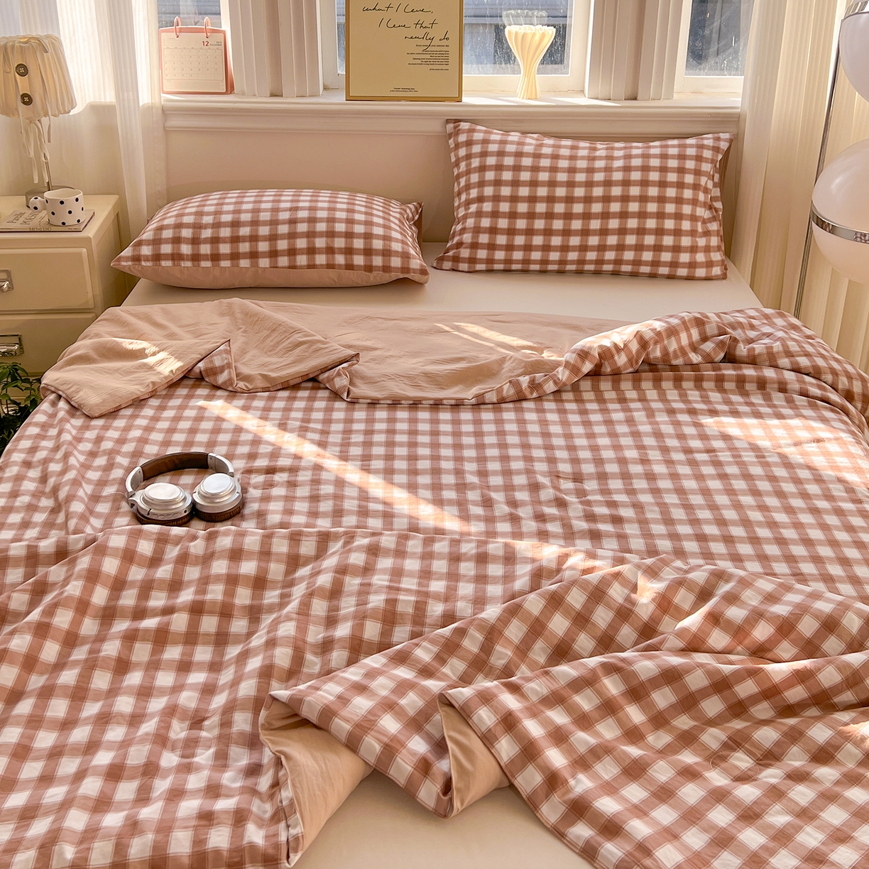 91家纺网 家纺一手货源 找家纺 纽缦家纺 2026新款水洗棉简约格子风夏被 朴雅