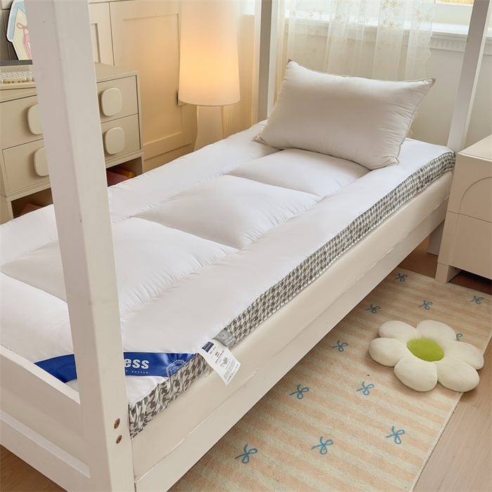 91家纺网 家纺一手货源 找家纺 （总）优雅星家纺 2026新款A类水洗棉抗菌大豆床垫千鸟格系列