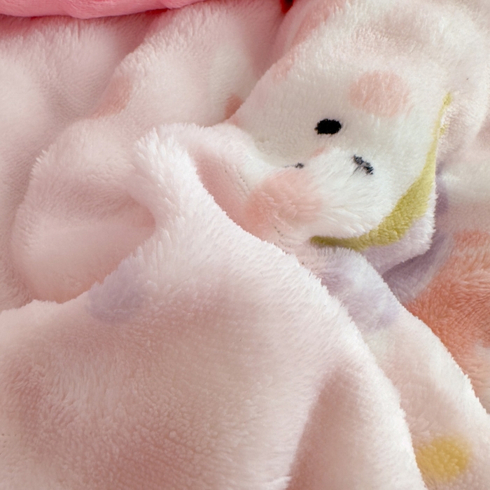 91家纺网 家纺一手货源 找家纺 优雅星家纺 2026新款亲肤舒适兔毛绒豆豆绒冬被 春游