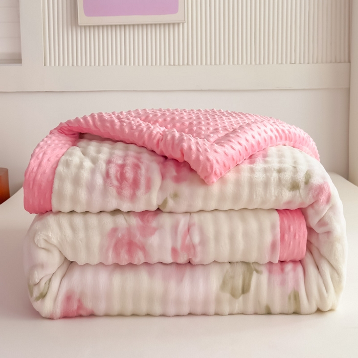 91家纺网 家纺一手货源 找家纺 优雅星家纺 2026新款亲肤舒适兔毛绒豆豆绒冬被 玫瑰园