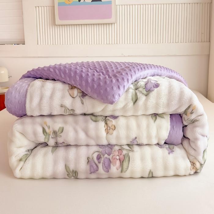 91家纺网 家纺一手货源 找家纺 优雅星家纺 2026新款亲肤舒适兔毛绒豆豆绒冬被 爱丽丝