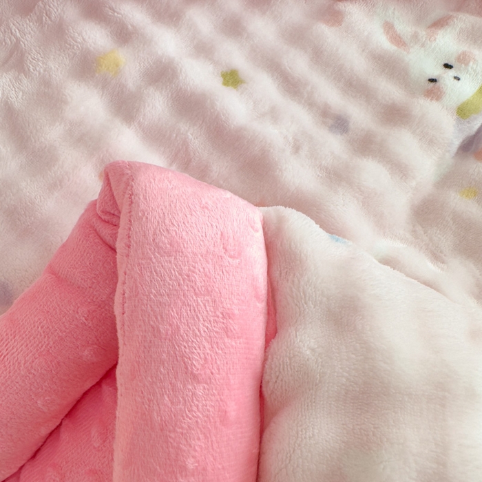 91家纺网 家纺一手货源 找家纺 优雅星家纺 2026新款亲肤舒适兔毛绒豆豆绒冬被 春游