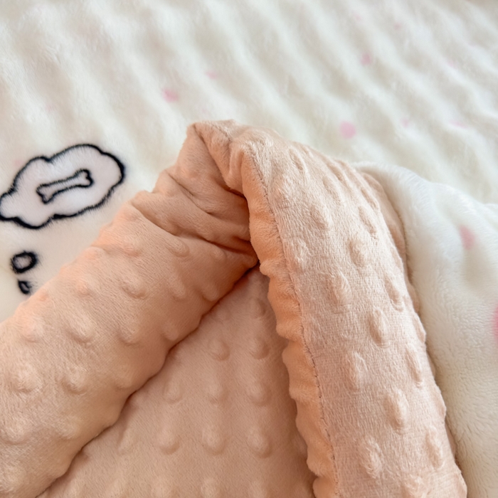 91家纺网 家纺一手货源 找家纺 优雅星家纺 2026新款亲肤舒适兔毛绒豆豆绒冬被 香肠狗