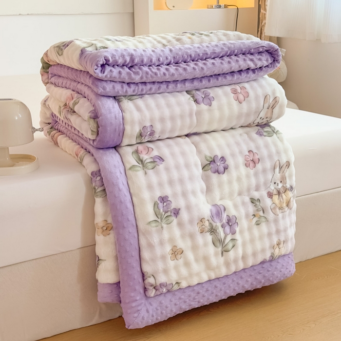 91家纺网 家纺一手货源 找家纺 优雅星家纺 2026新款亲肤舒适兔毛绒豆豆绒冬被 爱丽丝