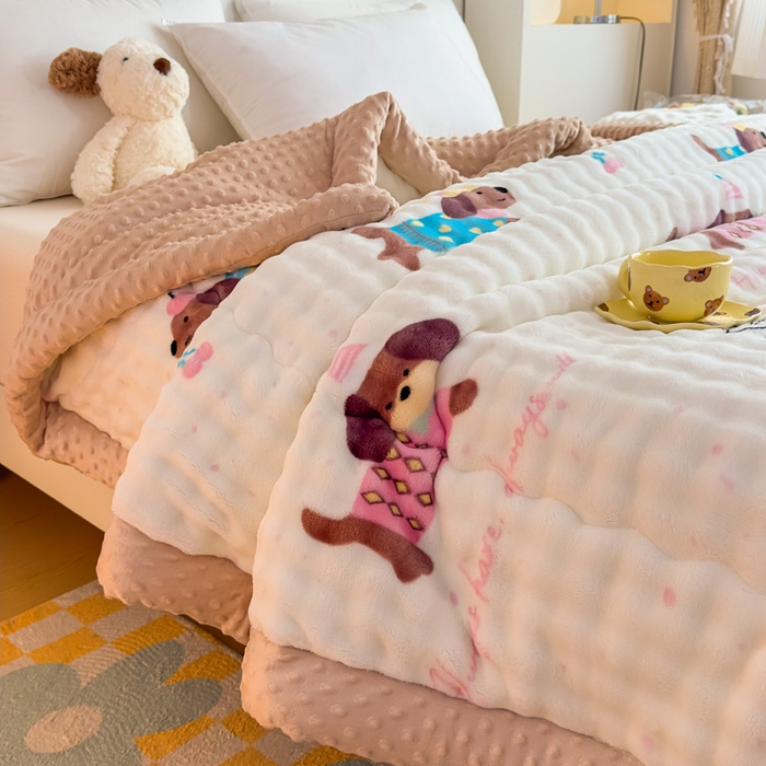 91家纺网 家纺一手货源 找家纺 优雅星家纺 2026新款亲肤舒适兔毛绒豆豆绒冬被 香肠狗