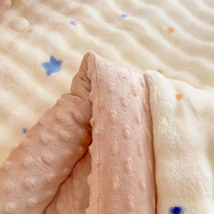 91家纺网 家纺一手货源 找家纺 优雅星家纺 2026新款亲肤舒适兔毛绒豆豆绒冬被 派对