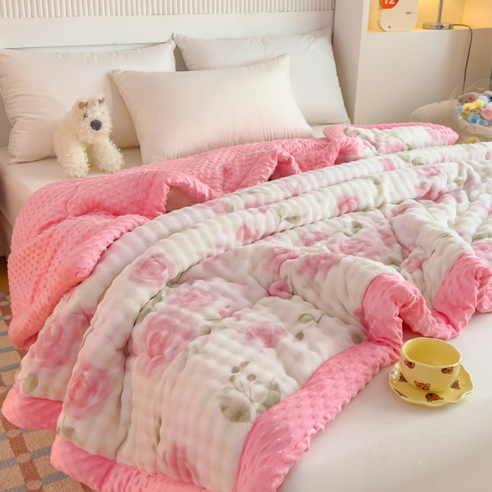 91家纺网 家纺一手货源 找家纺 优雅星家纺 2026新款亲肤舒适兔毛绒豆豆绒冬被 玫瑰园