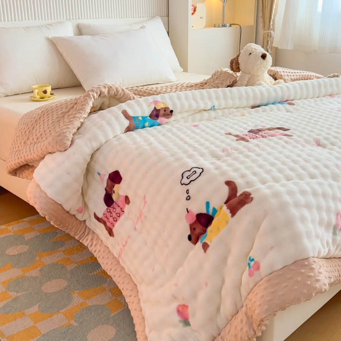 91家纺网 家纺一手货源 找家纺 优雅星家纺 2026新款亲肤舒适兔毛绒豆豆绒冬被 香肠狗