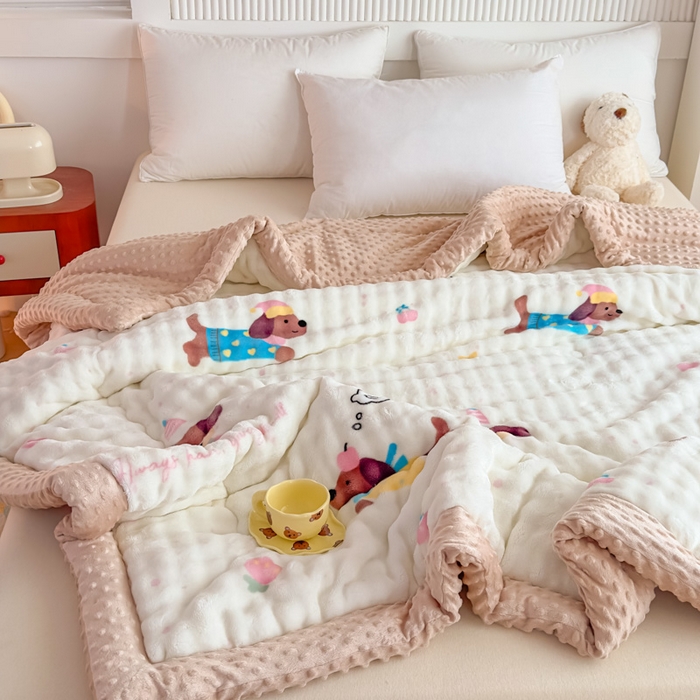 91家纺网 家纺一手货源 找家纺 优雅星家纺 2026新款亲肤舒适兔毛绒豆豆绒冬被 香肠狗