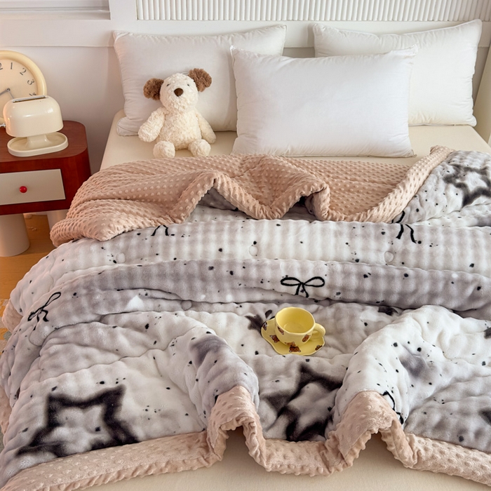 91家纺网 家纺一手货源 找家纺 优雅星家纺 2026新款亲肤舒适兔毛绒豆豆绒冬被 星星点点