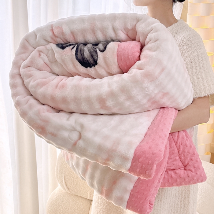 优雅星家纺 2026新款亲肤舒适兔毛绒豆豆绒冬被 花飞蝶舞（老花型）